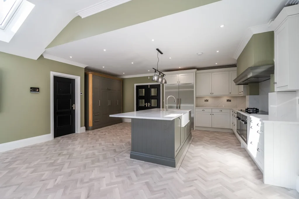 contractor kitchen fitting solihull shaker grey