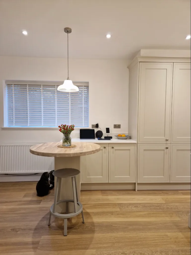 breakfast bar
